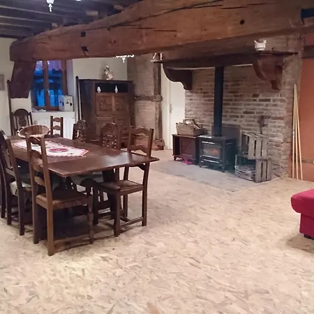A La Poularde Tatil Evi Curciat-Dongalon