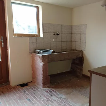 A La Poularde Tatil Evi Curciat-Dongalon