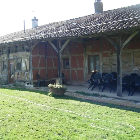 A La Poularde Ferienhaus Curciat-Dongalon