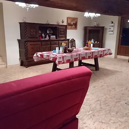 A La Poularde Ferienhaus