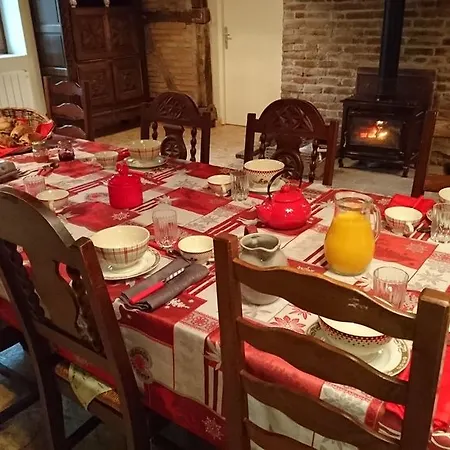 A La Poularde * Curciat-Dongalon