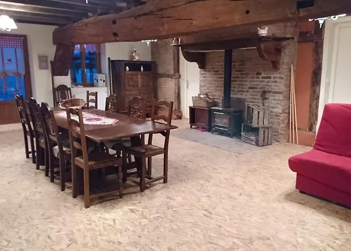 A La Poularde Ferienhaus Curciat-Dongalon